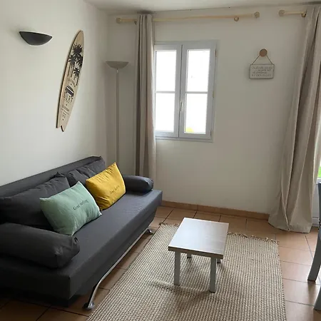 Maison Front De Holiday home La Flotte